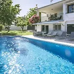 Carmen Villa