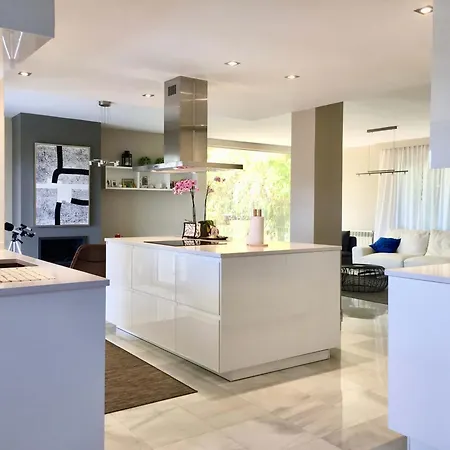 Carmen, With Private Pool Villa Marbella