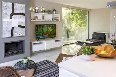 Villa Carmen, With Private Pool Marbella