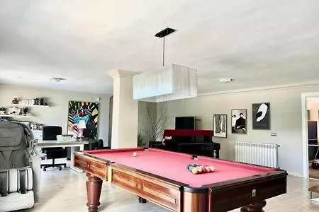 Villa Carmen, With Private Pool Marbella